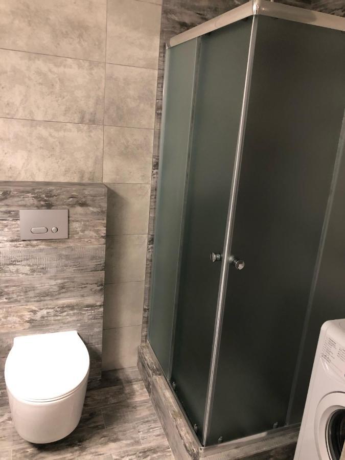 Gil Apartments, Volodimirskaja 90.246 - Majetok Bozdosh Uschhorod Exterior foto